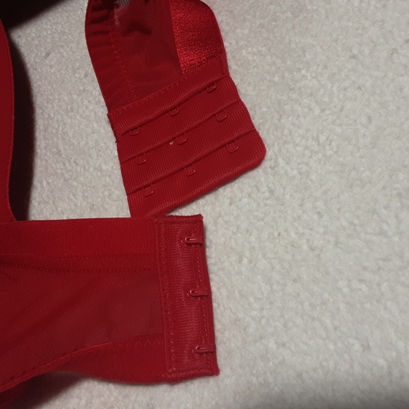 ADOREME BRA Size 38I Red Lace Women's Bra - Picture 8 of 9